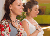 Le yoga Slider Préparation Accouchement - Yoga