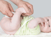 Comment faire pour changer la couche de bébé ? Slider Changer couche bébé