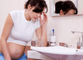 Symptome grossesse : nausées et vomissements Slider_Nausees_Vomissements